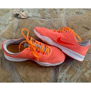 Nike Zoom Fit Women's Athletic Sneaker  6.5